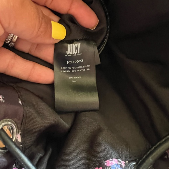 Juicy Couture Melrose Patchwork Bucket Bag - Picture 10 of 11